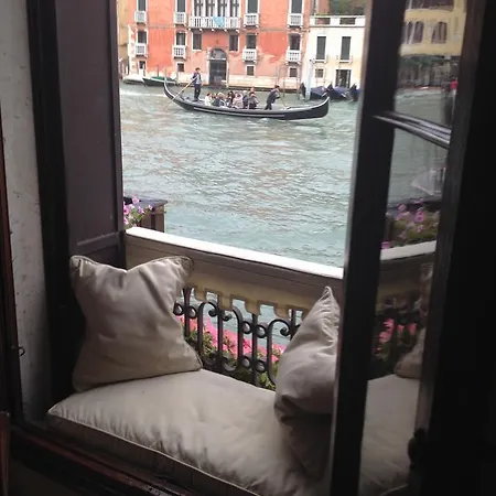 Casa Samuele Gran Canal